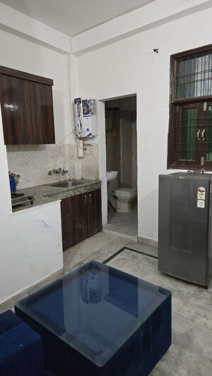 Kitchen in 1.5 BHK Builder Floor at Saket – for Rent