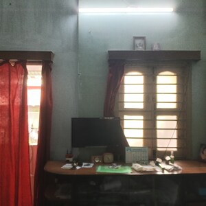 Master Bedroom in 5 BHK Independent House at Naktala – for Sale