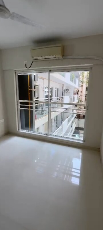 1 BHK Apartment For Rent in Sugee Atharva, Prabhadevi