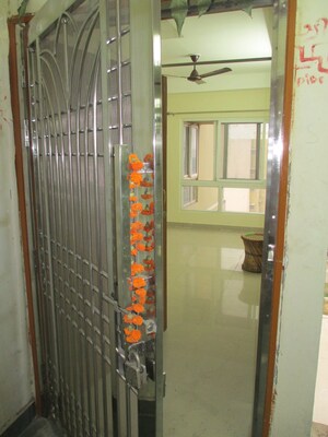 Room in 2 BHK Apartment at UPAVP Ganga Yamuna And Hindon Enclave, Pratap Vihar – for Sale