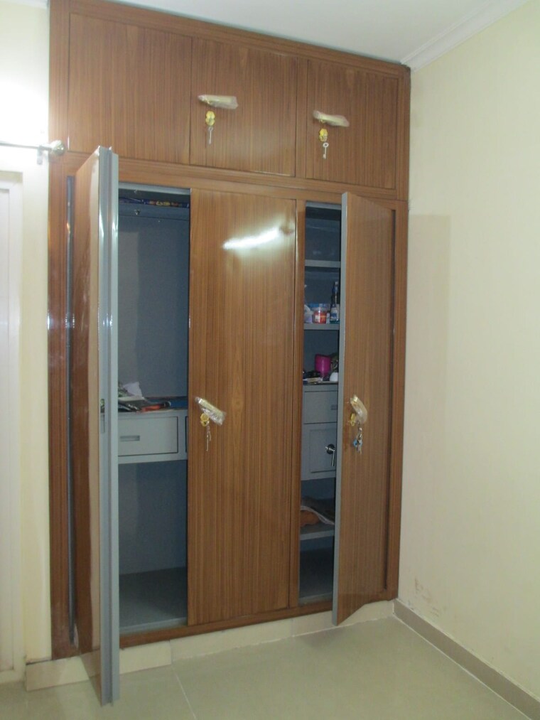 undefined, upavp-ganga-yamuna-and-hindon-enclave 2 Bedroom 1100 Sq.Ft. Apartment In Pratap Vihar Ghaziabad 9454046