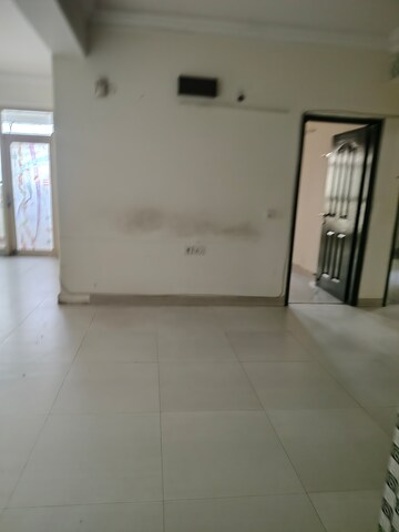 Kitchen in 4 BHK Apartment at Ramprastha Coral Heights, Ramprastha Greens – for Rent