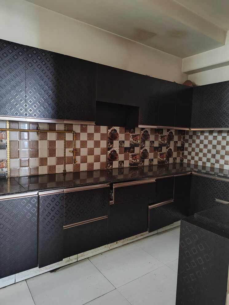 Balcony, ramprastha-coral-heights 4 Bedroom 2200 Sq.Ft. Apartment In Ramprastha Greens Ghaziabad 9454062