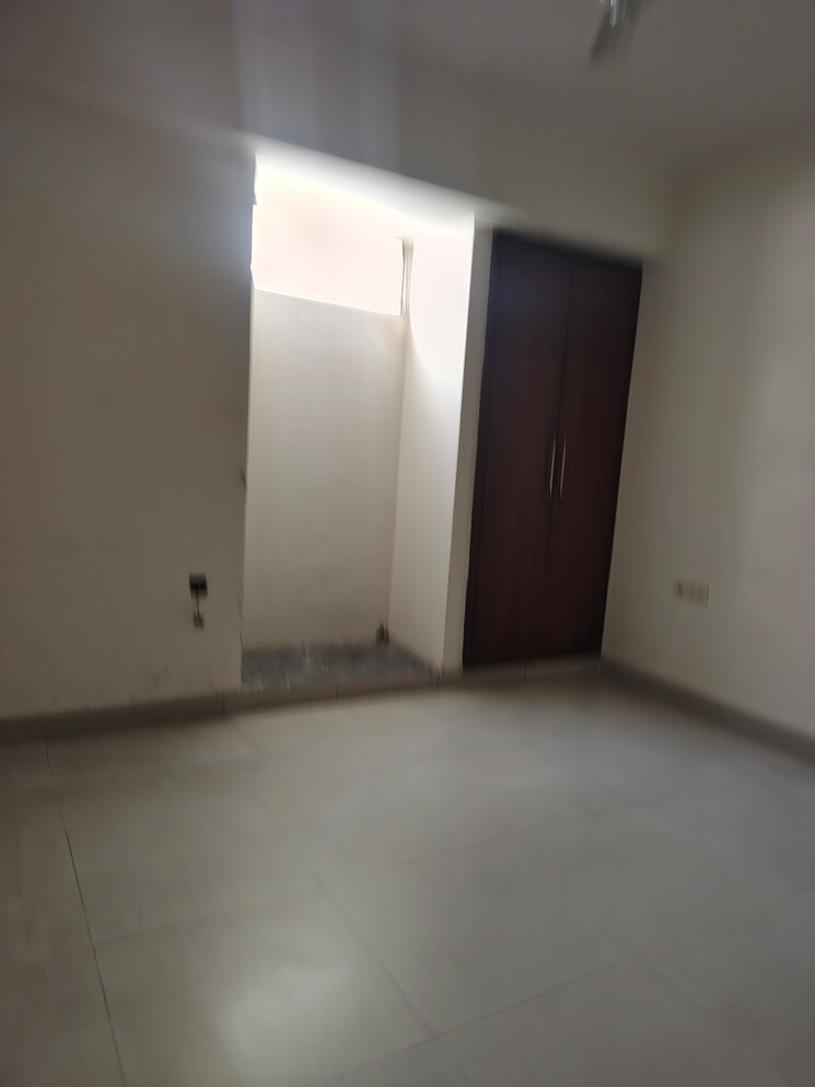 Room, ramprastha-coral-heights 4 Bedroom 2200 Sq.Ft. Apartment In Ramprastha Greens Ghaziabad 9454062
