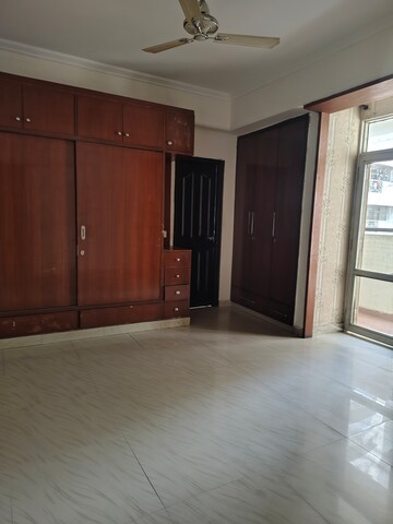 Furnished Amenities in 4 BHK Apartment at Ramprastha Coral Heights, Ramprastha Greens – for Rent