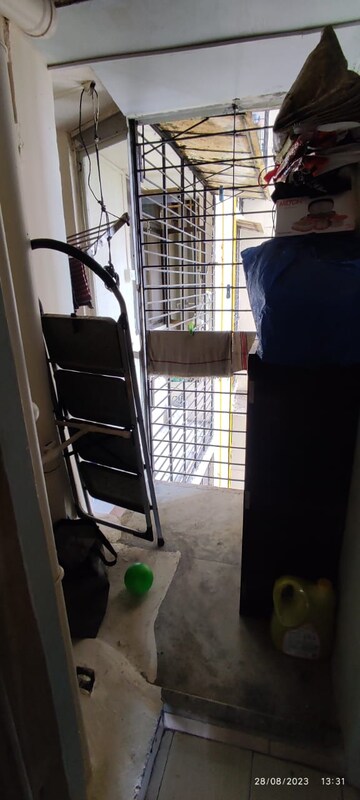 3 BHK Apartment – Entrance View at Lodha Paradise, Majiwada - for Sale