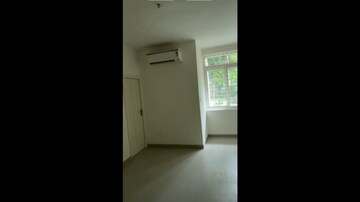 Room in 3 BHK Independent House at Vasant Kunj – for Sale