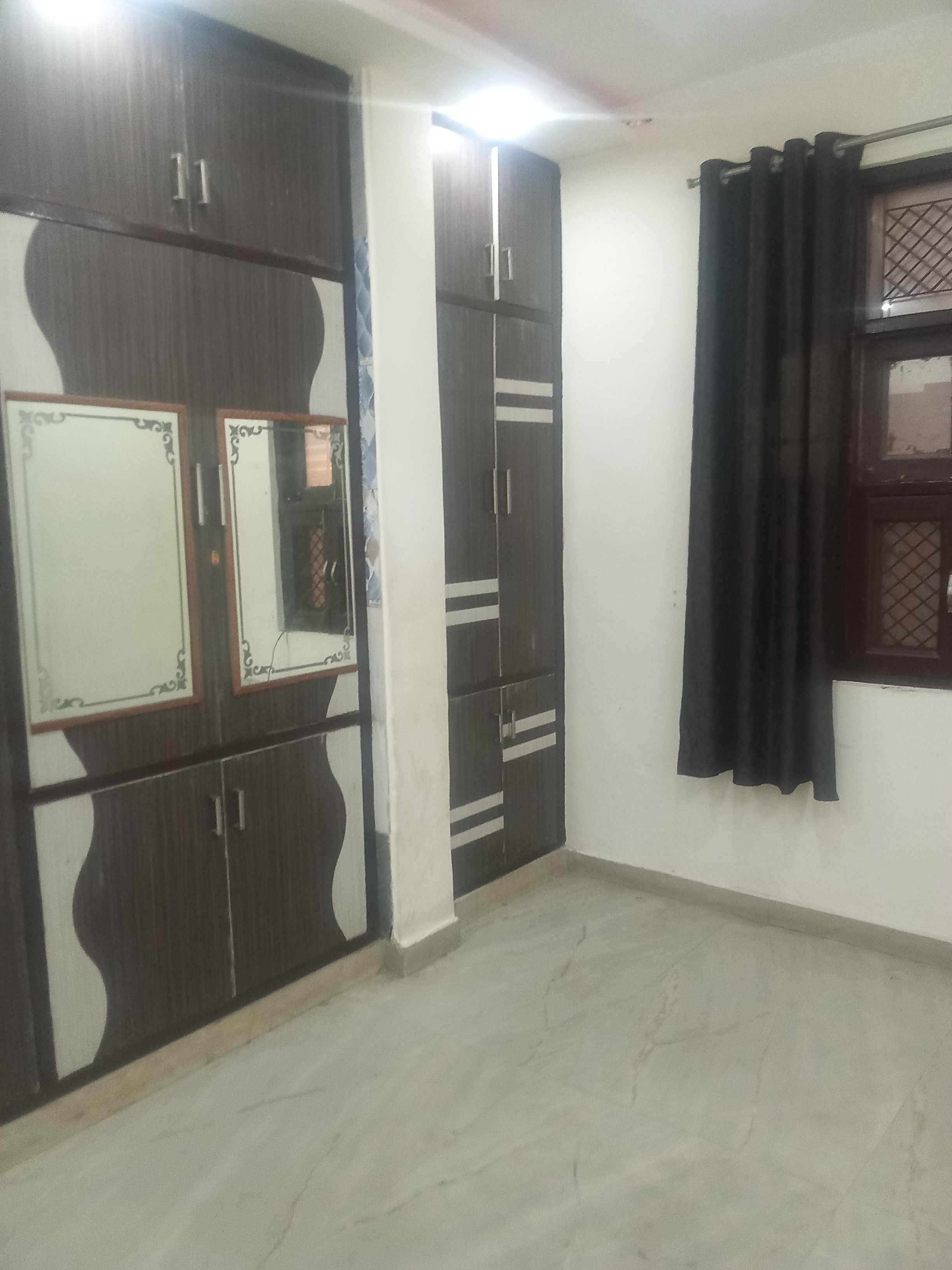 2 BHK + Servant Room Builder Floor For Rent in Rohini Sector 24