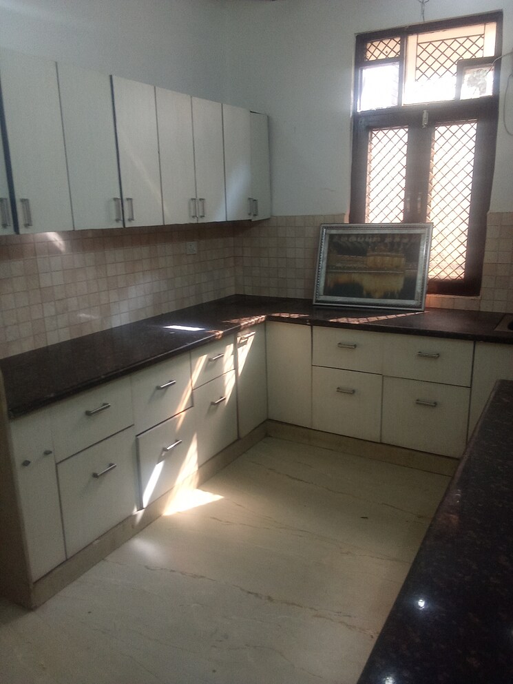 Kitchen, rohini sector 24 2 Bedroom 550 Sq.Ft. Builder Floor In Rohini Sector 24 Delhi 9454135