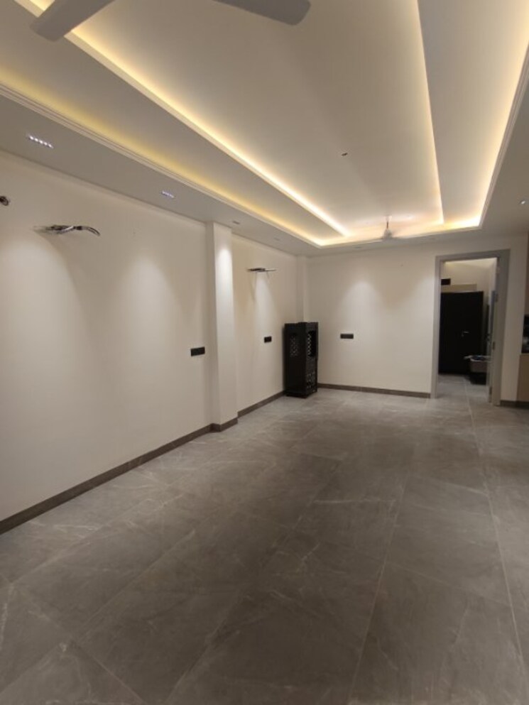 Room, priyadarshni-apartments 2 Bedroom 1000 Sq.Ft. Builder Floor In Paschim Vihar Delhi 9301574