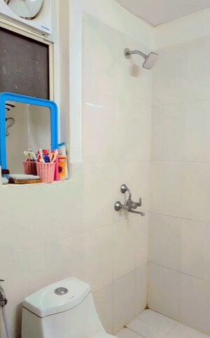 Furnished Amenities in 1.5 BHK Apartment at Pyramid Heights, Sector 85 – for Sale