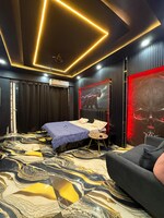 560 Sq.Ft. Showroom in Gaur City Center