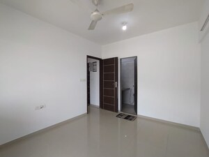 Master Bedroom in 2 BHK Apartment at Nahar Amrit Shakti, Chandivali – for Rent