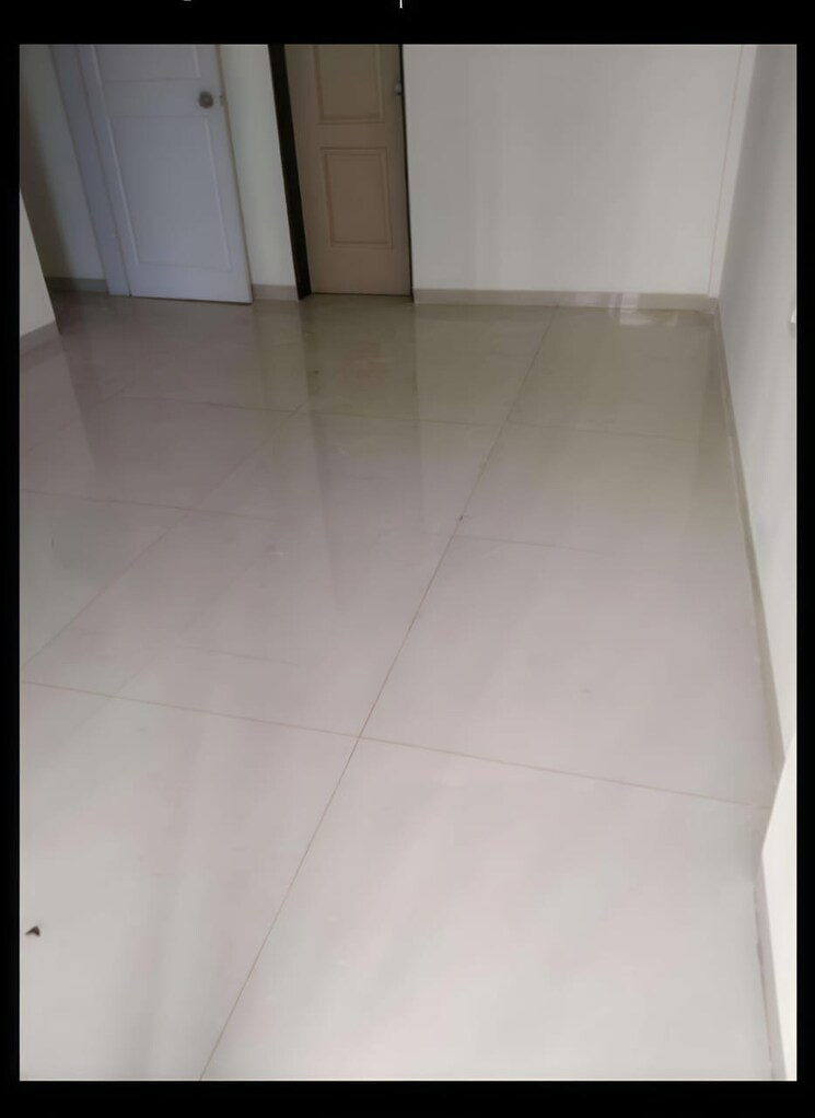 Bathroom, shreeyash-shree-woods 2 Bedroom 1010 Sq.Ft. Apartment In Dhanori Pune 9454164