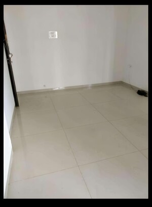 Room in 2 BHK Apartment at Shreeyash Shree Woods, Dhanori – for Rent