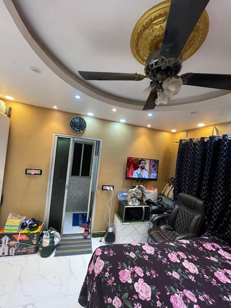 Living Room, park circus 3.5 Bedroom 1500 Sq.Ft. Villa In Park Circus Kolkata 9454124