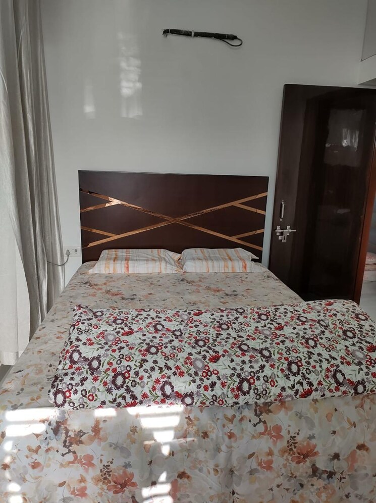 Bedroom, sector 56 1 Bedroom 800 Sq.Ft. Apartment In Sector 56 Gurgaon 9454146