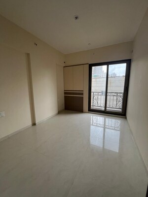 Bedroom in 3 BHK Apartment at Kashish Park Apartment, Lal Bahadur Shastri Road – for Rent