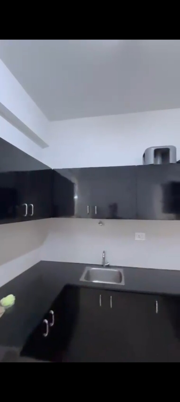 Kitchen, ozone-urbana-pavilion 3 Bedroom 1530 Sq.Ft. Apartment In Devanahalli Bangalore 9454157