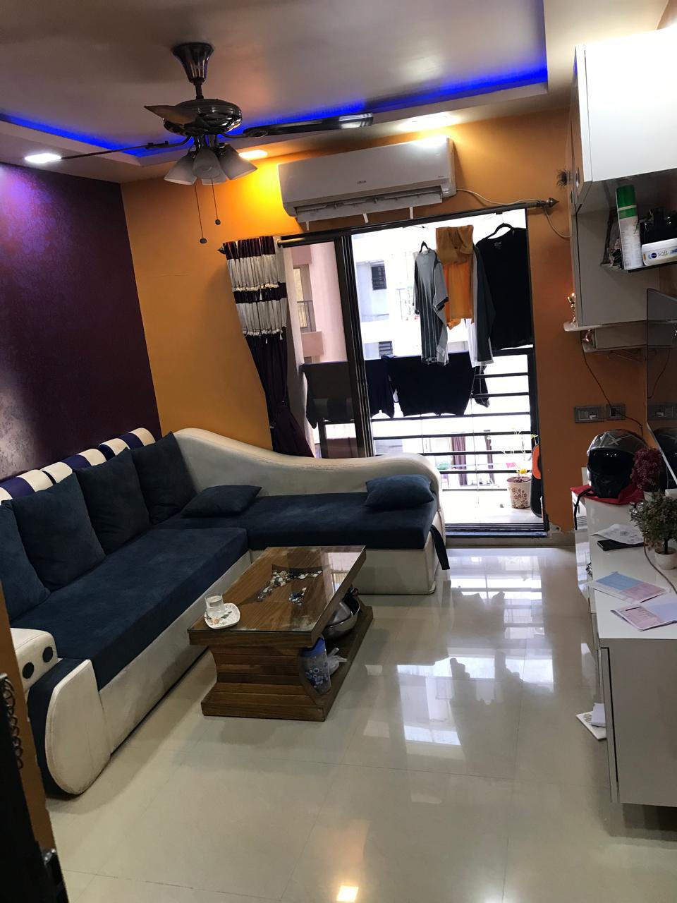 2 BHK + Extra Room Apartment For Rent in Jagdale Velvet