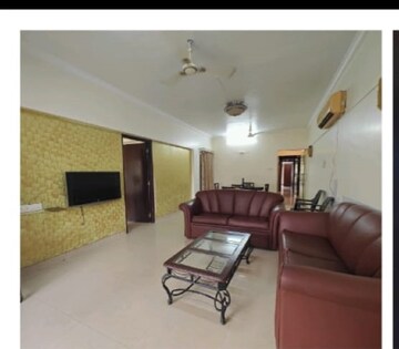 3 BHK Apartment For Rent in Khar West