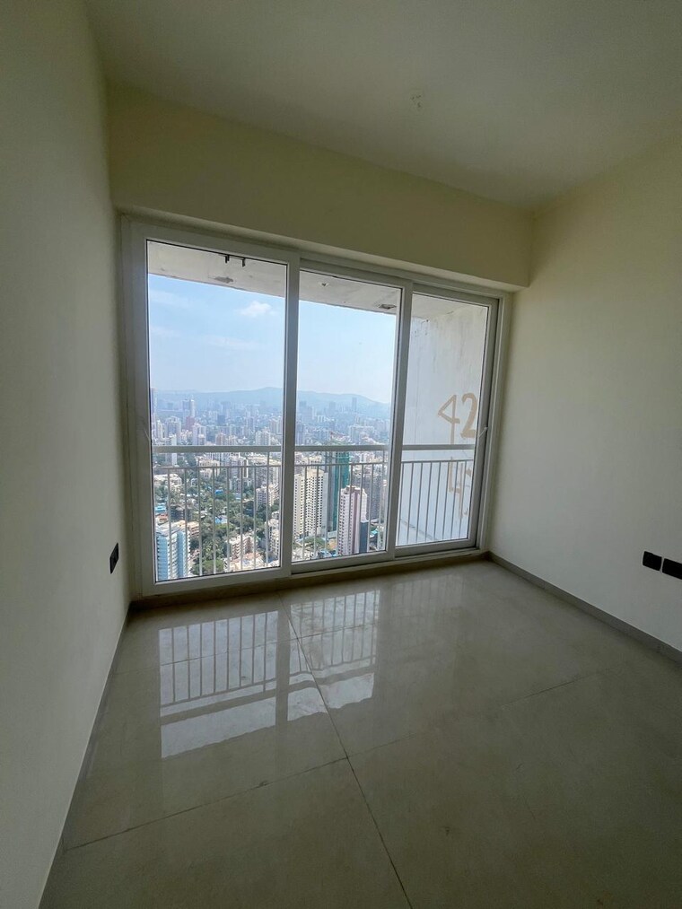 Room, ruparel-palacio-phase-1 3 Bedroom 935 Sq.Ft. Apartment In Kandivali West Mumbai 9454185