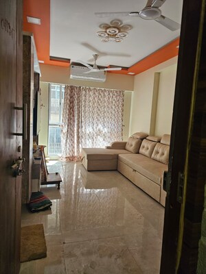 2 BHK Apartment For Rent in Dosti Eastern Bay, Wadala