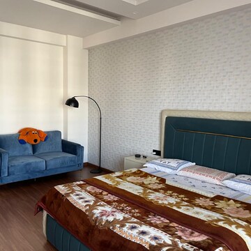 Bedroom in 4 BHK Builder Floor at Ansal API Esencia, Sector 67 – for Sale