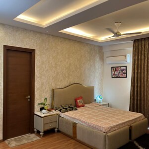 Bedroom in 4 BHK Builder Floor at Ansal API Esencia, Sector 67 – for Sale