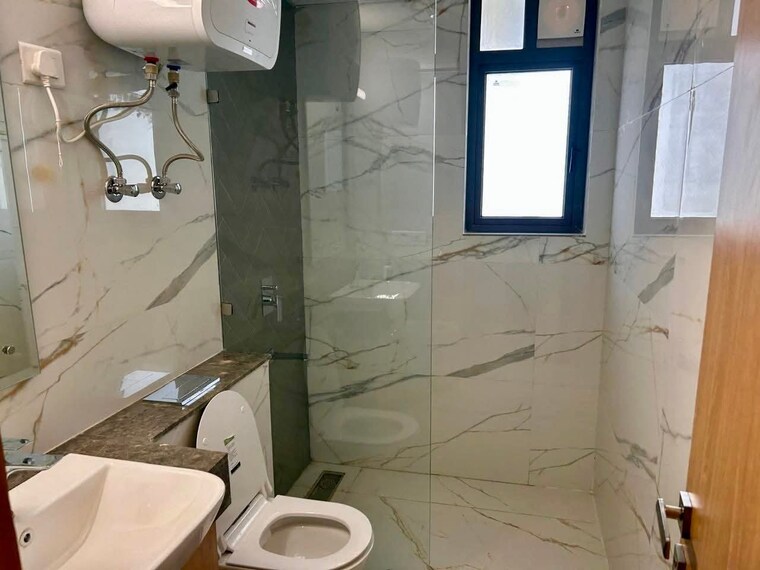 Bathroom, m3m-heights 2 Bedroom 1516 Sq.Ft. Apartment In Sector 65 Gurgaon 9454194