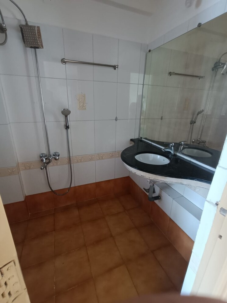 Bathroom, ashar-residency 2 Bedroom 1050 Sq.Ft. Apartment In Pokhran Road No Two Thane 9454199