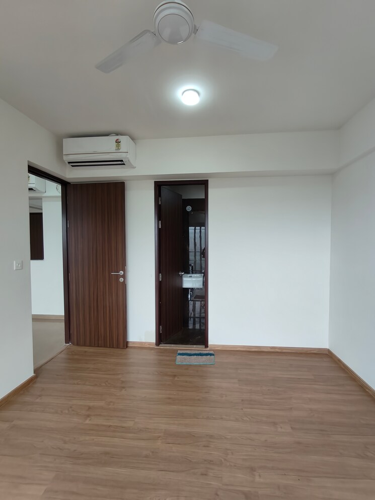 Master Bedroom, one-indiabulls-thane 1 Bedroom 494 Sq.Ft. Apartment In Pokhran Road No Two Thane 9454259