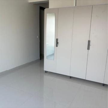 Room in 2 BHK Apartment at Chandak Stella, Udyog Nagar – for Rent