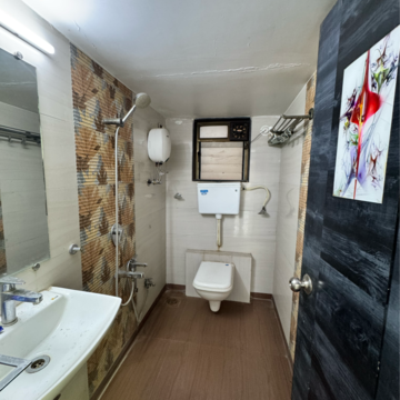 Bathroom in 2 BHK Apartment at Shanti Seven, Sector 7 – for Sale