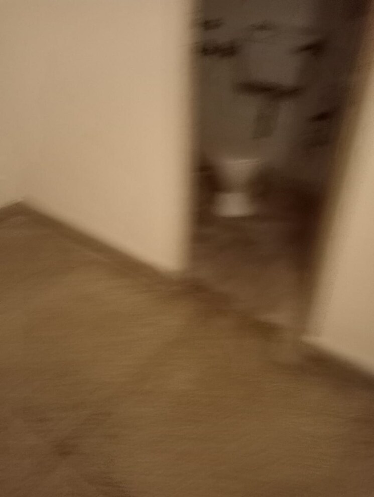 Room, mayur vihar 1.5 Bedroom 775 Sq.Ft. Apartment In Mayur Vihar Delhi 9454277