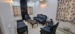 Living Room in 2.5 BHK Apartment at Mayur Vihar Phase 1 Extension – for Rent