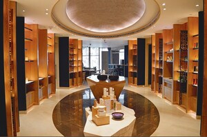 Living Room in 5 BHK Apartment at Lodha The World Towers World One Tier 2, Worli – for Sale