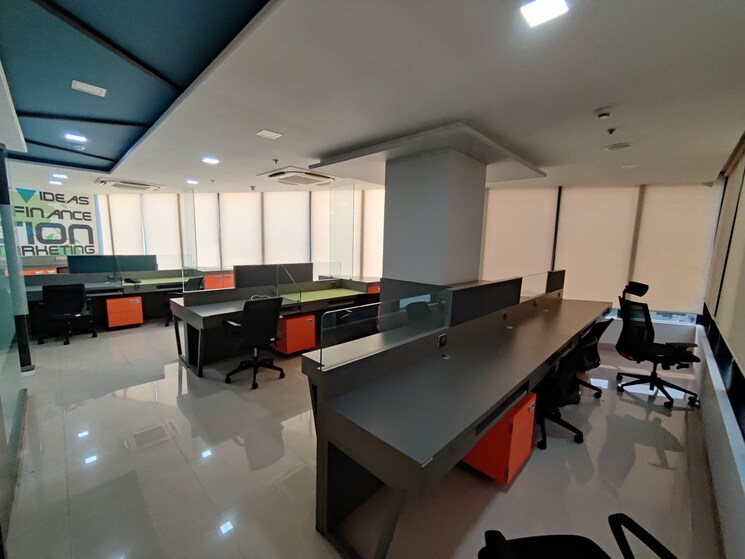 Team Area, bandra west Commercial Office Space 1800 Sq.Ft. In Bandra West Mumbai 9454297