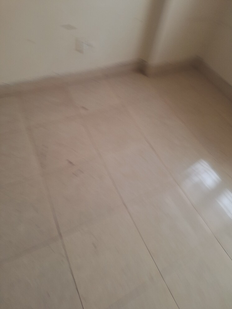 Room, tulip-white 3 Bedroom 1326 Sq.Ft. Apartment In Sector 69 Gurgaon 9454312