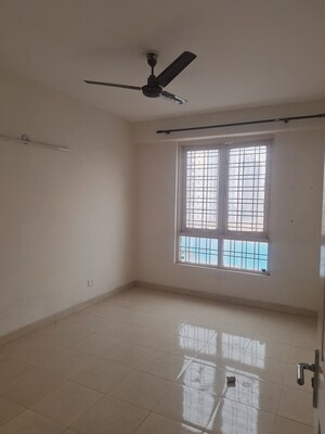 Room in 3 BHK Apartment at Tulip White, Sector 69 – for Sale