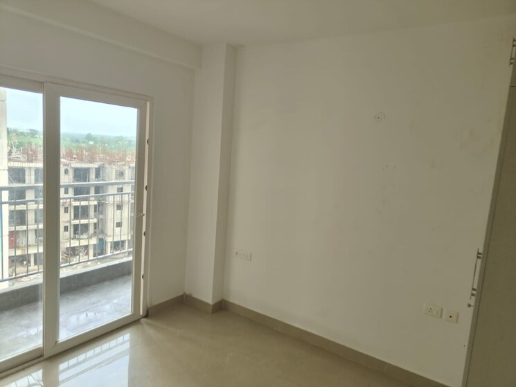 Room, imperia-prideville 2 Bedroom 900 Sq.Ft. Apartment In Sector 25 Yamuna Expressway Greater Noida 9454319