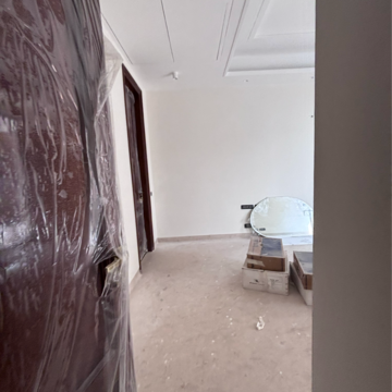 Bathroom in 4 BHK Builder Floor at Vasant Vihar – for Rent