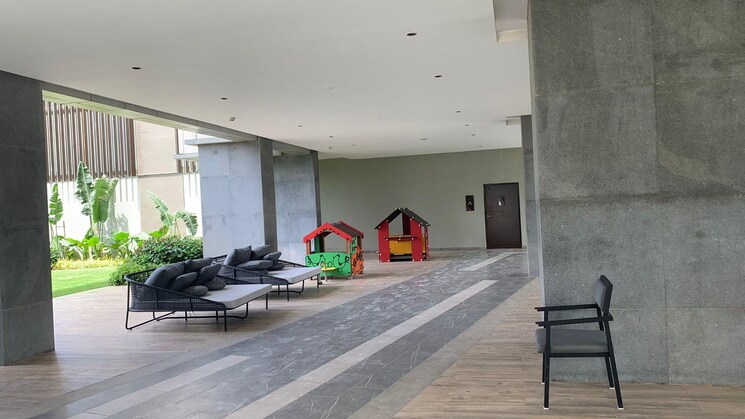  Parking, kalpataru-one 4 Bedroom 2662 Sq.Ft. Apartment In Lower Parel Mumbai 9454313