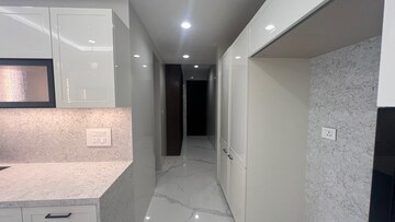 Building Lobby in 5 BHK Apartment at Lodha Malabar, Malabar Hill – for Sale