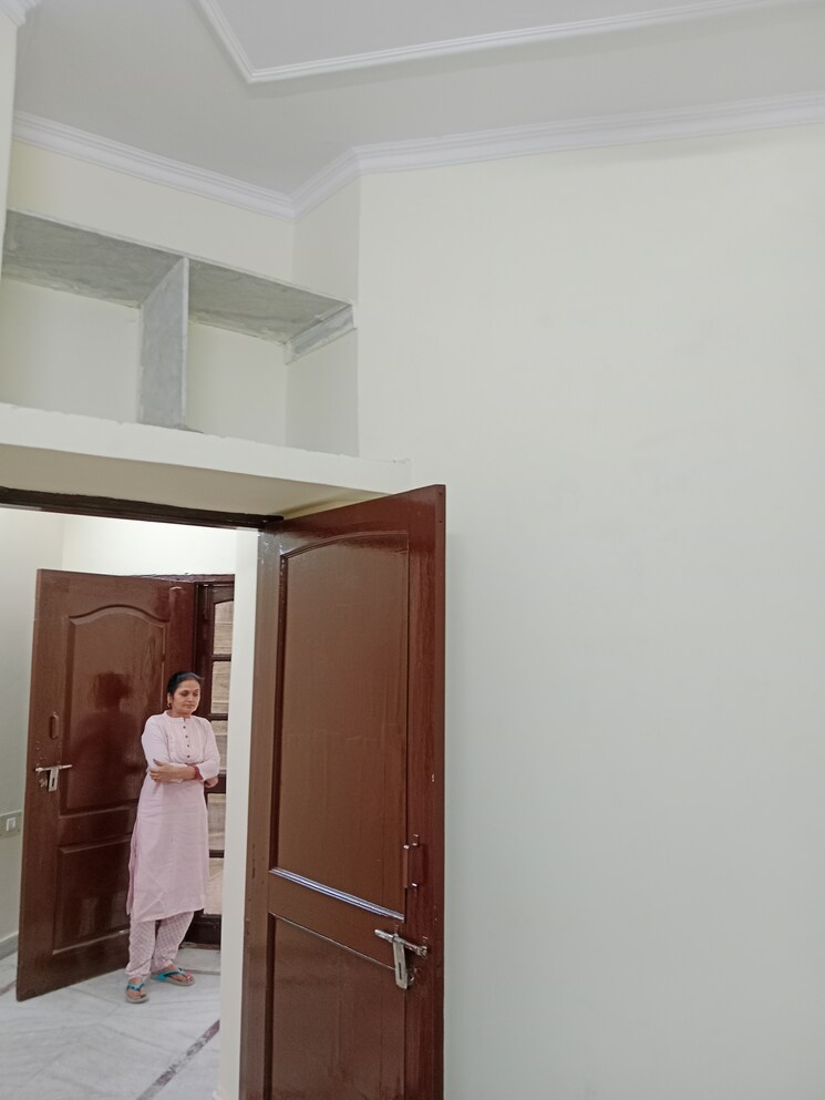 Room, sector 18 1.5 Bedroom 540 Sq.Ft. Builder Floor In Sector 18 Panipat 9454325