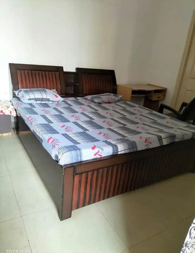 Bedroom, supertech-cape-town 2 Bedroom 930 Sq.Ft. Apartment In Sector 74 Noida 9454344