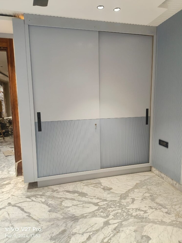 Room, supertech-cape-town 3 Bedroom 1625 Sq.Ft. Apartment In Sector 74 Noida 9454347