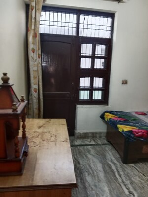 Bedroom in 2 BHK Builder Floor at Sector 18 – for Rent