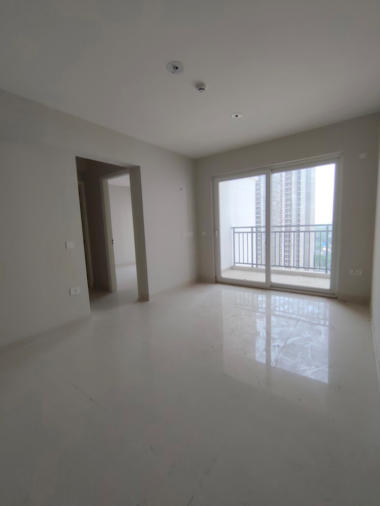 Room, eldeco-live-by-the-greens 2 Bedroom 1137 Sq.Ft. Apartment In Sector 150 Noida 9454365