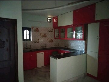 Kitchen in 2 BHK Builder Floor at Kismatpur – for Rent